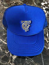 Load image into Gallery viewer, T&amp;CO. Trucker hat